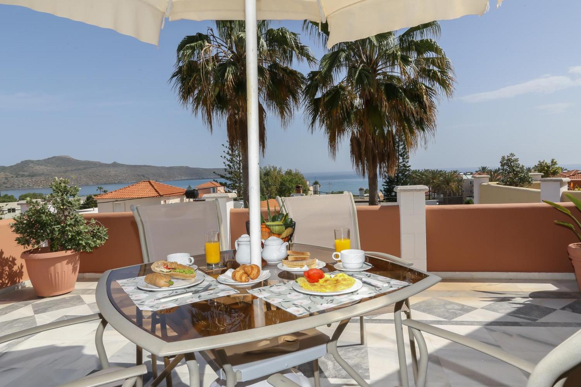Heaven Apartments Agia Marina  ภายนอก รูปภาพ