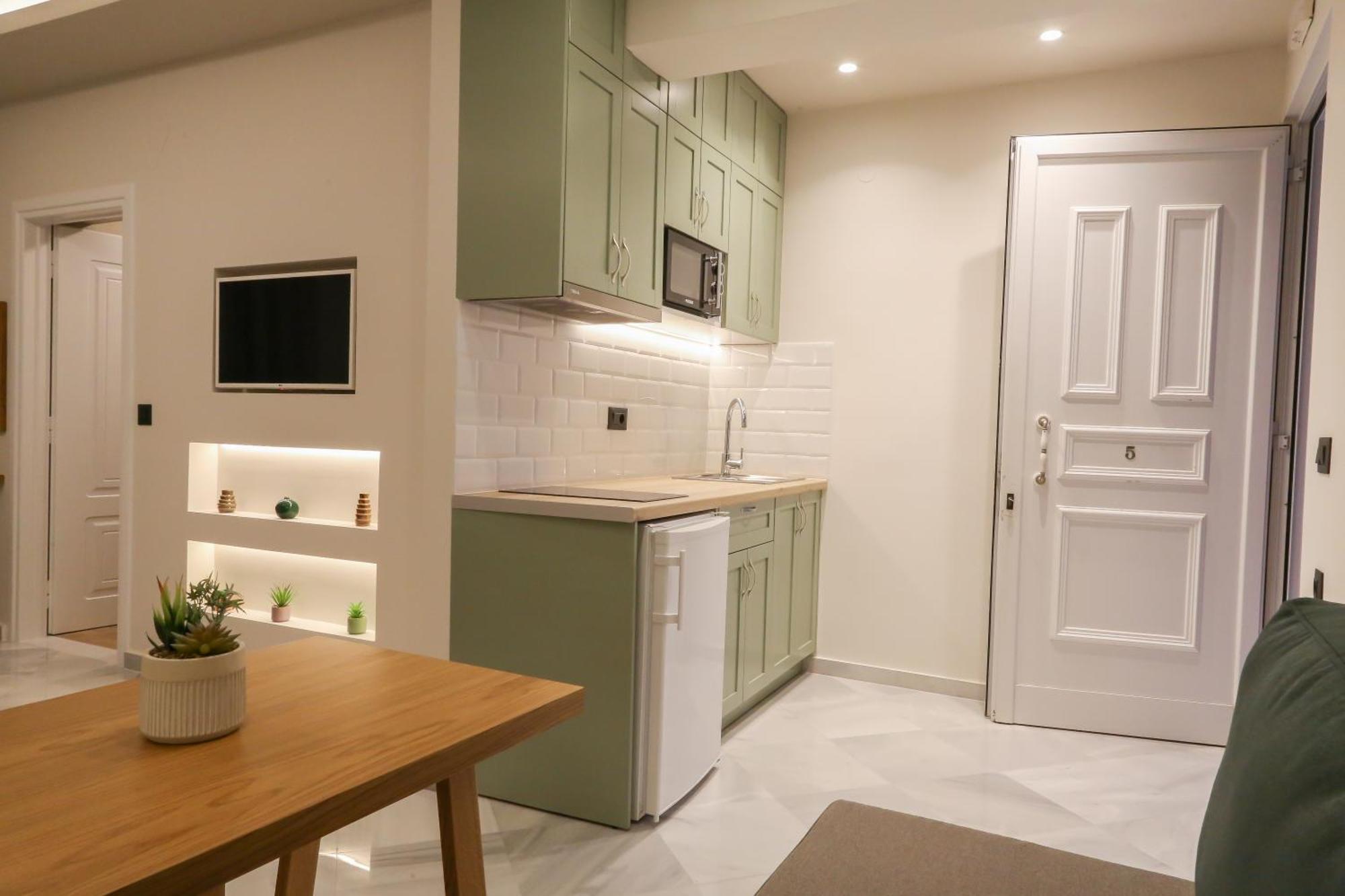 Heaven Apartments Agia Marina  ภายนอก รูปภาพ